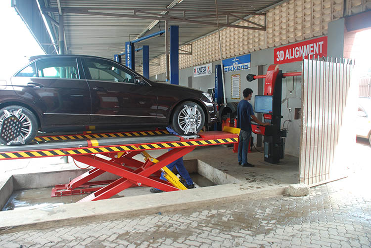 Auto Village • Gallery